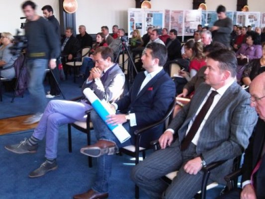 Mazăre îi cere ministrului Borbely acordul de mediu pentru şoseaua de coastă
